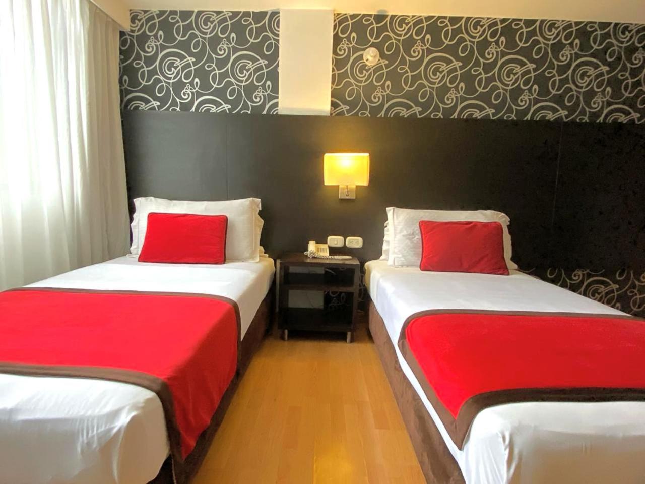 Hotel Silver Javeriana By Hospedium Bogotá Extérieur photo
