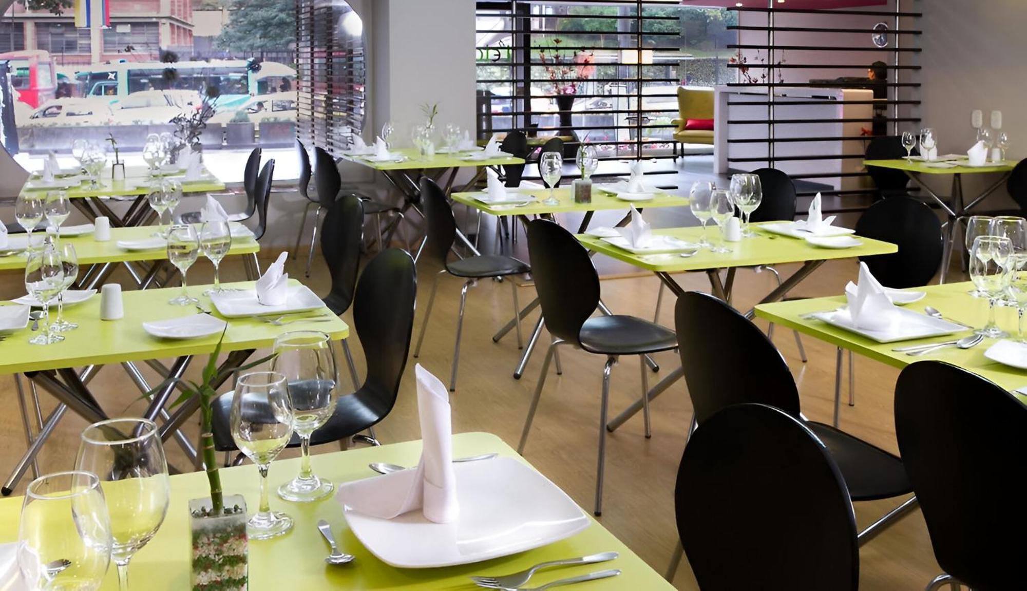 Hotel Silver Javeriana By Hospedium Bogotá Extérieur photo